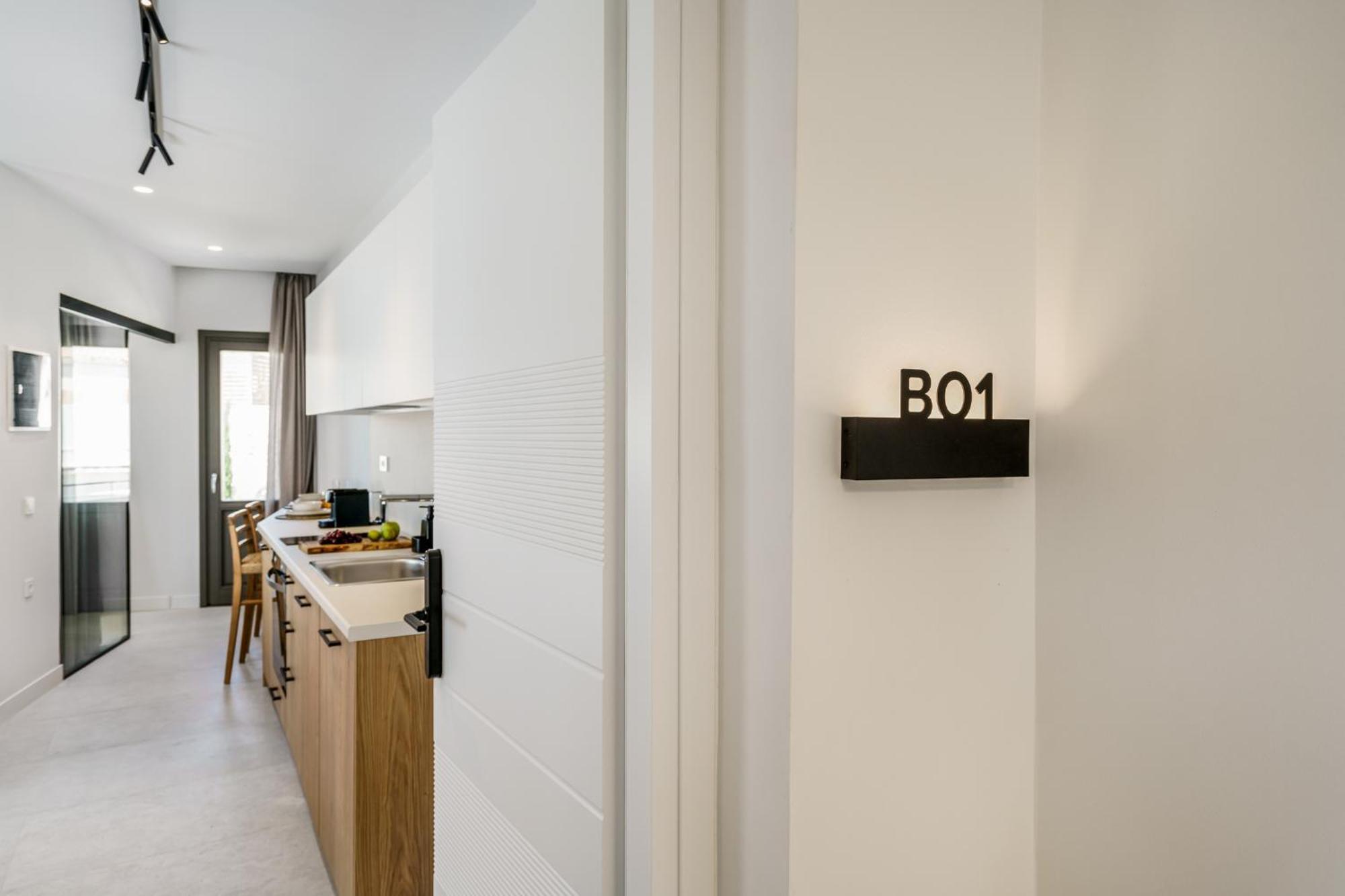 The Old Distillery - Premium Suites Rethimnon Buitenkant foto