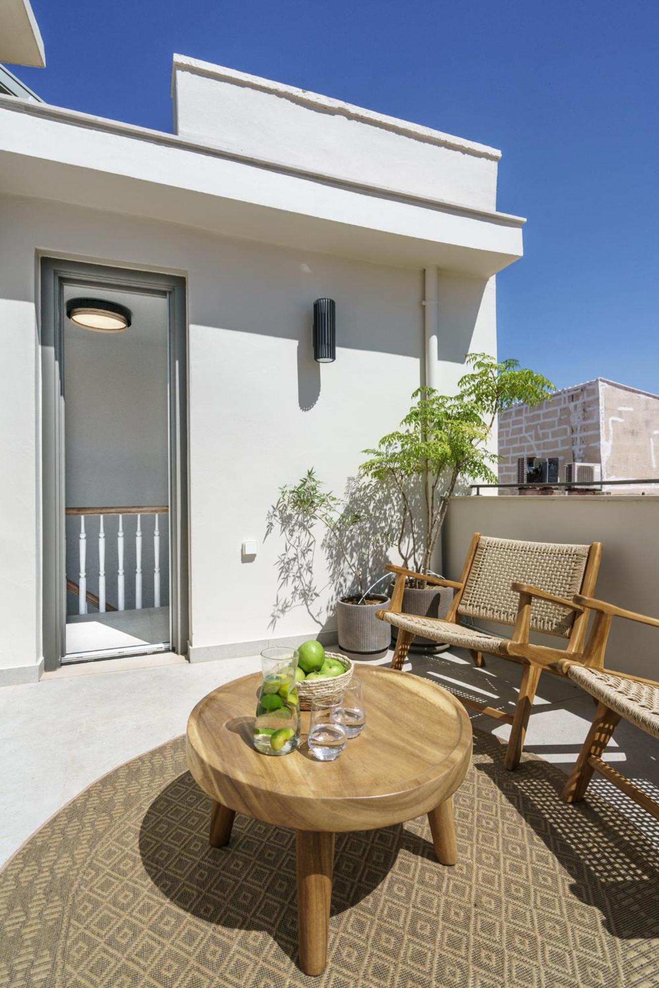 The Old Distillery - Premium Suites Rethimnon Buitenkant foto